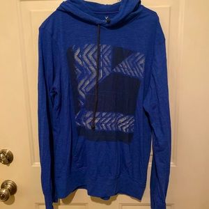 Men American Eagle medium long sleeve hooded shirt